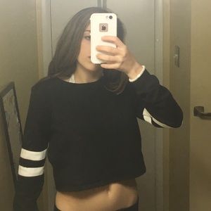 Persun Cropped Long Sleeve